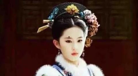 穿越去娱乐圈吃瓜,我与明星的瓜田奇遇记 第3张 穿越去娱乐圈吃瓜,我与明星的瓜田奇遇记 第3张